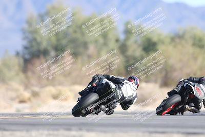 media/Dec-07-2025-CVMA (Sun) [[3e7d2de5dc]]/Race 12- Formula 40 MW and LW/